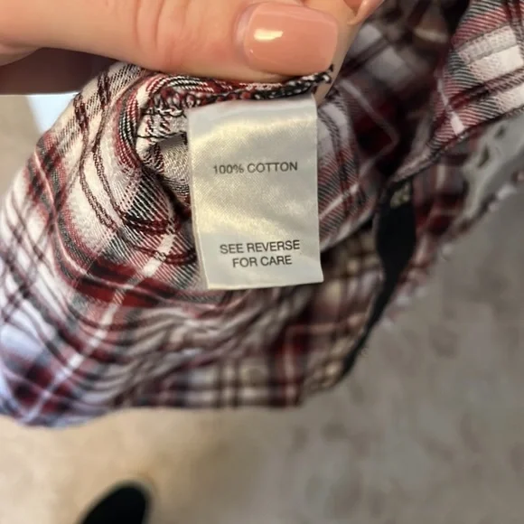 Buckle BKE Eased Hooded Button Down - Picture 11 of 12